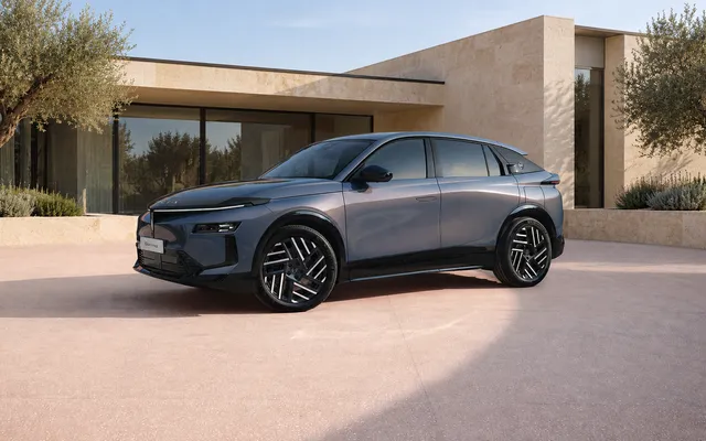 Lancia Gamma: Hybrid, Electric and HF Integrale Compared