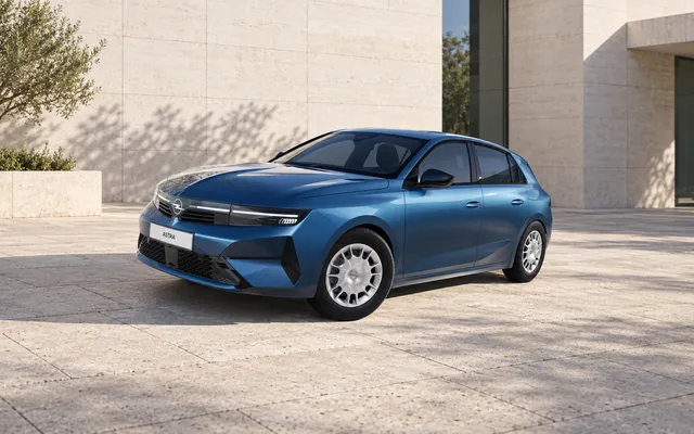 Opel Astra Start: German Prices and Standard Equipment