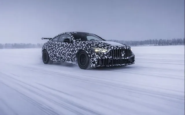 Mercedes-Benz Mythos — noul coupe AMG ultra-lux pentru colecționari