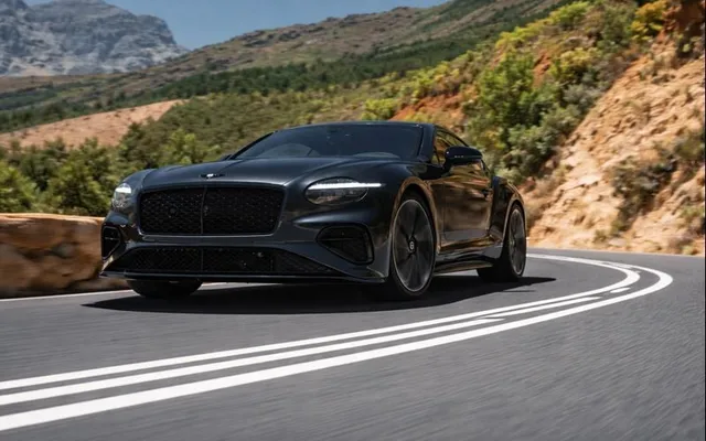 Noul Bentley Continental GT (2026): V8 hibrid, lux și caracter